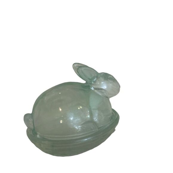 LE Smith Green Glass Bunny Rabbit On A Nest Covered Candy Dish - Picture 4 of 12